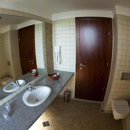 Hotel Mogorjelo