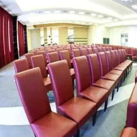 Hotel Mogorjelo