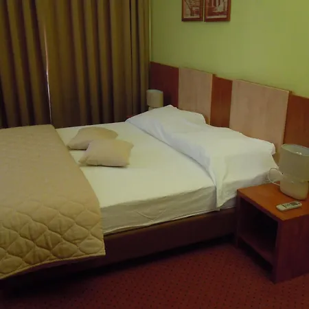 Hotel Mogorjelo