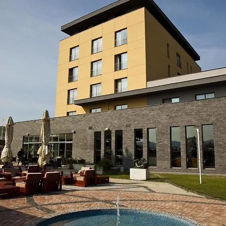Mogorjelo Hotel