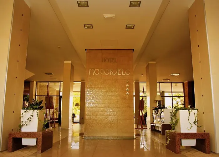 Mogorjelo Hotel 4*