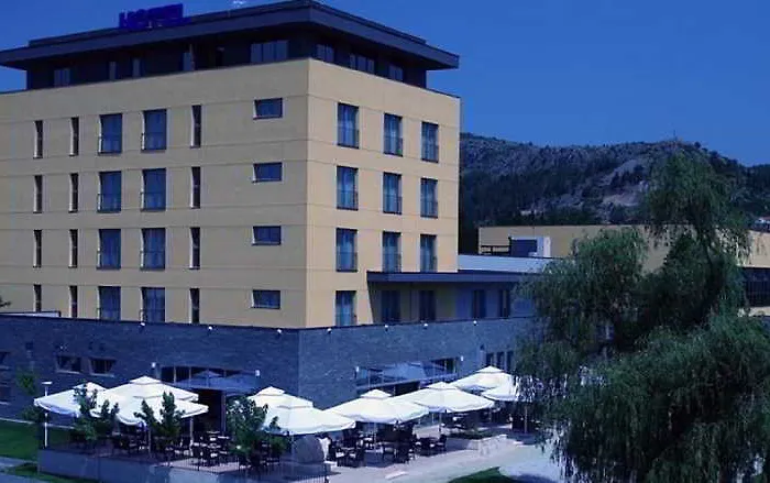 Mogorjelo Hotel